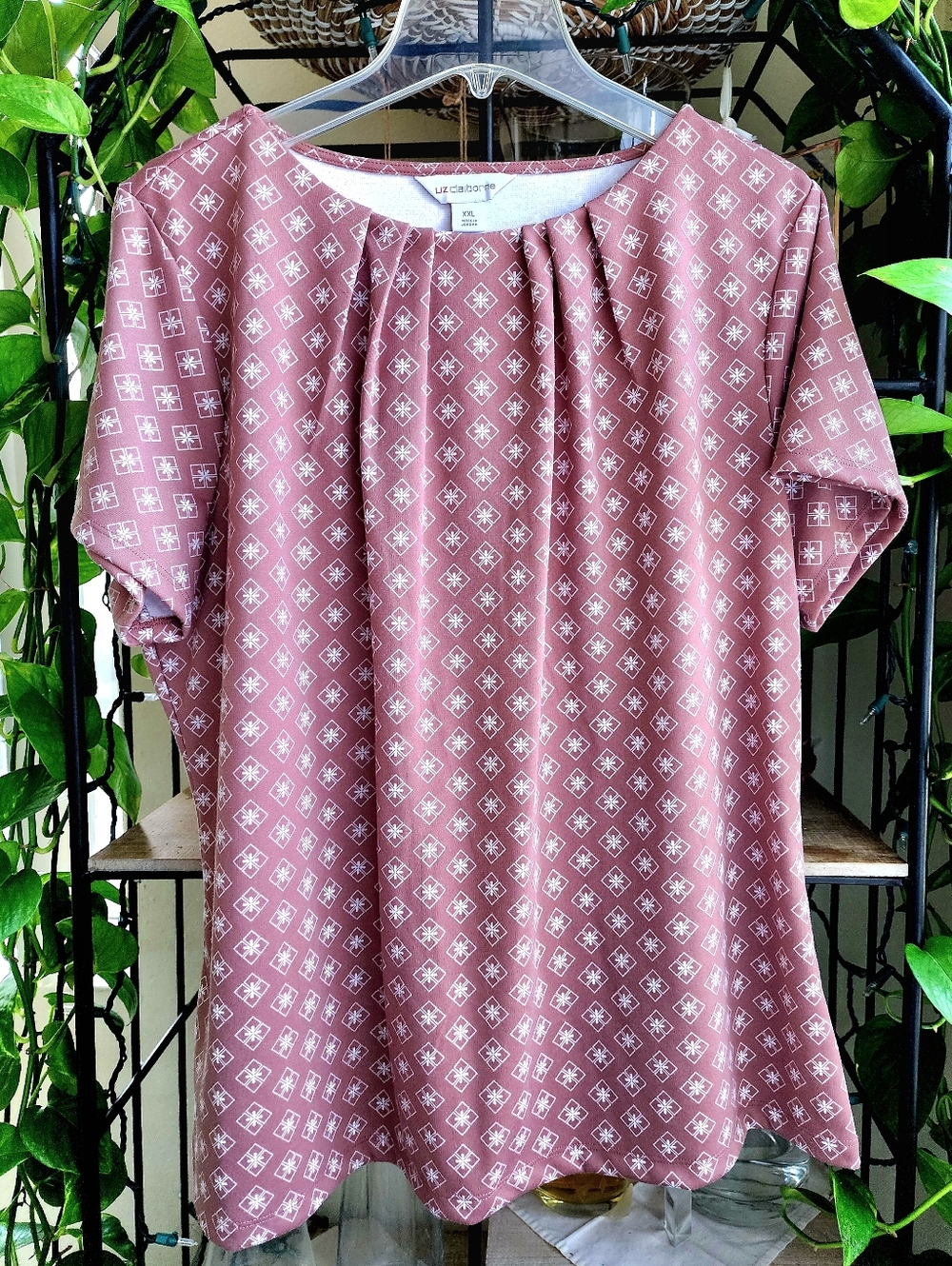 Liz Claiborne Rose Pink Geometric Print Blouse